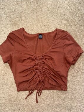 SHEIN Rust Drawstring Ruched Scoop-Neck Crop Top
